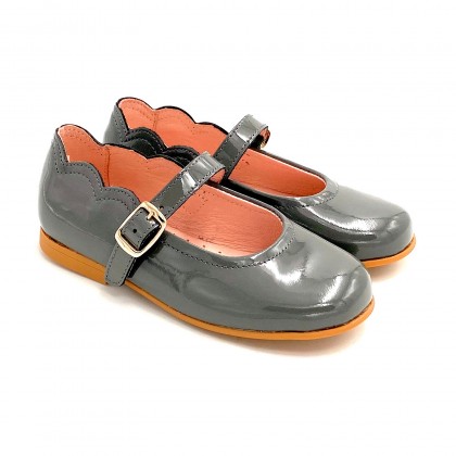 Girls Patent Leather Mary Jane Shoes Buckle 1100 Grey, by AngelitoS