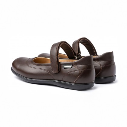 Merceditas Colegiales Niña Piel Napa Velcro 460 Chocolate, de Angelitos