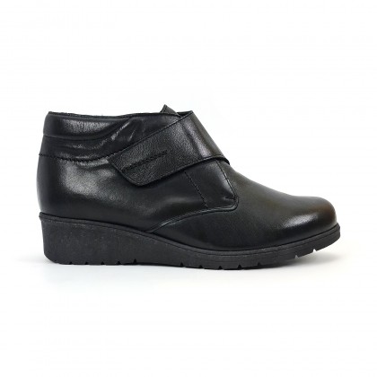Woman Leather Low Wedged Comfort Booties Velcro Removable Insole 70244 Black, by TuPié