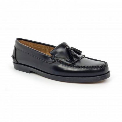 Womens Florentik Leather Beefroll Tassels Loafers Rubber Sole 507 Black, by María Tovar