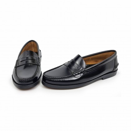 Zapatos Castellanos Mujer Piel Florentic Antifaz Suela Goma 400 Negro, de María Tovar