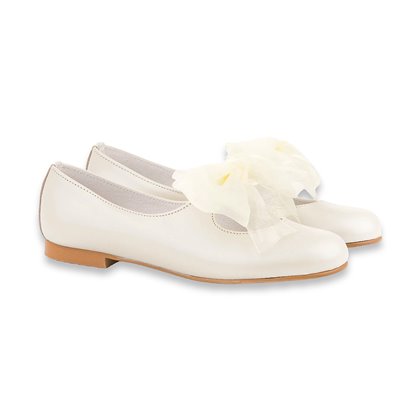 Girl's Ceremony Pearly Leather Mary-Janes Satin Ribbon 996 Beige, by AngelitoS