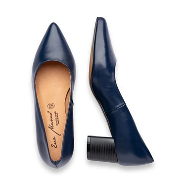 Womens Leather Low Heeled Comfort Pumps 1493 Navy, by Eva Mañas