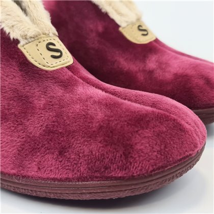 Zapatillas Casa Abotinadas Mujer Suapel Calentitas Y Antideslizantes 886 Burdeos, de Berevëre