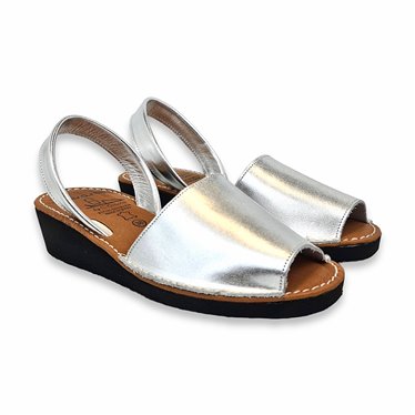 Woman Leather Wedged Menorcan Sandals Padded Insole 3190 Silver, by C. Ortuño