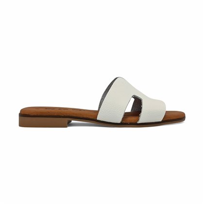 Sandalias Planas Tipo Chancla Mujer Piel Napa Grabada Plantilla Acolchada 3053B Blanco, de Bda