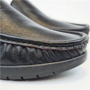 Womens Soft-Leather Loafers Low-Wedge Padded Insole Gel Footbed 17001 Black, by BeRelax