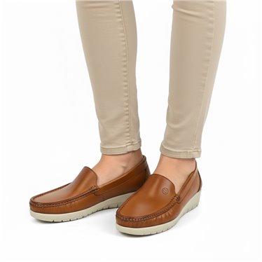 Womens Soft-Leather Loafers Low-Wedge Padded Insole Gel Footbed 17001 Brown, by BeRelax