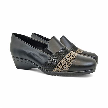 Zapatos Cómodos Cuña Mujer Piel Blanda Elásticos Laterales Animal Print 5712 Negro, de Berelax