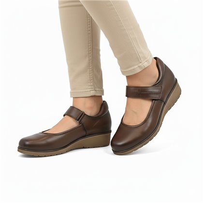 Womens Soft Leather Mary Jane Shoes Velcro Removable Insole 70806 Brown, by TuPié