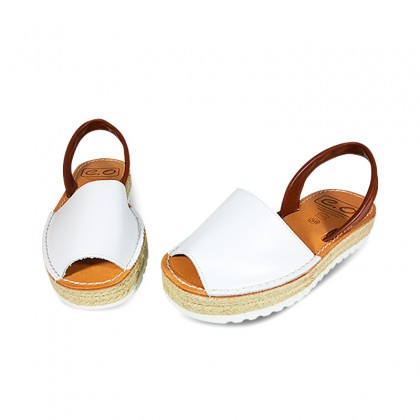 Woman Leather Menorcan Sandals Esparto Sole 8201L White, by C. Ortuño