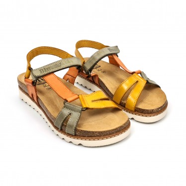 Sandalias Bio Planas Mujer Piel Velcro Plantilla Corcho 1855 Mostaza, de Blusandal