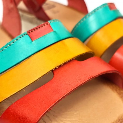 Sandalias Cuña Baja Mujer Piel Velcro Plantilla Acolchada 2898 Multicolor, de Blusandal