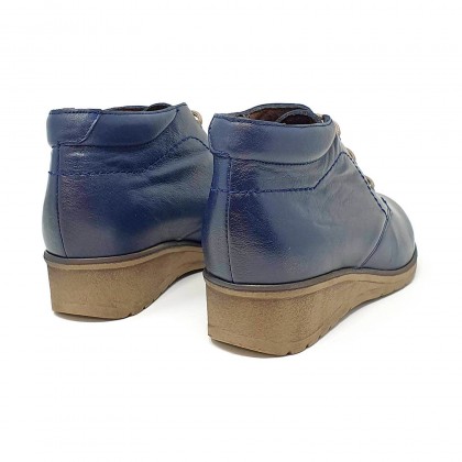 Womens Leather Comfort Wedged Booties Laces Removable Insole 70241 Navy, by Tupié
