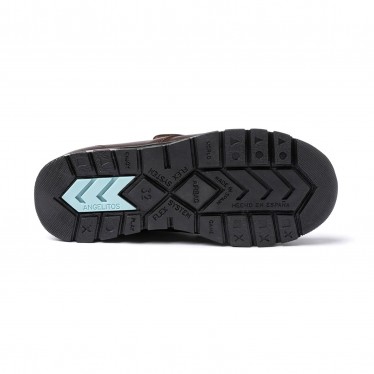 Zapatos Colegiales Niño Piel Puntera Reforzada Velcro 453 Chocolate, de Angelitos
